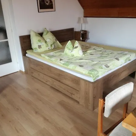 Belvarosi Apartman Kőszeg Exterior foto