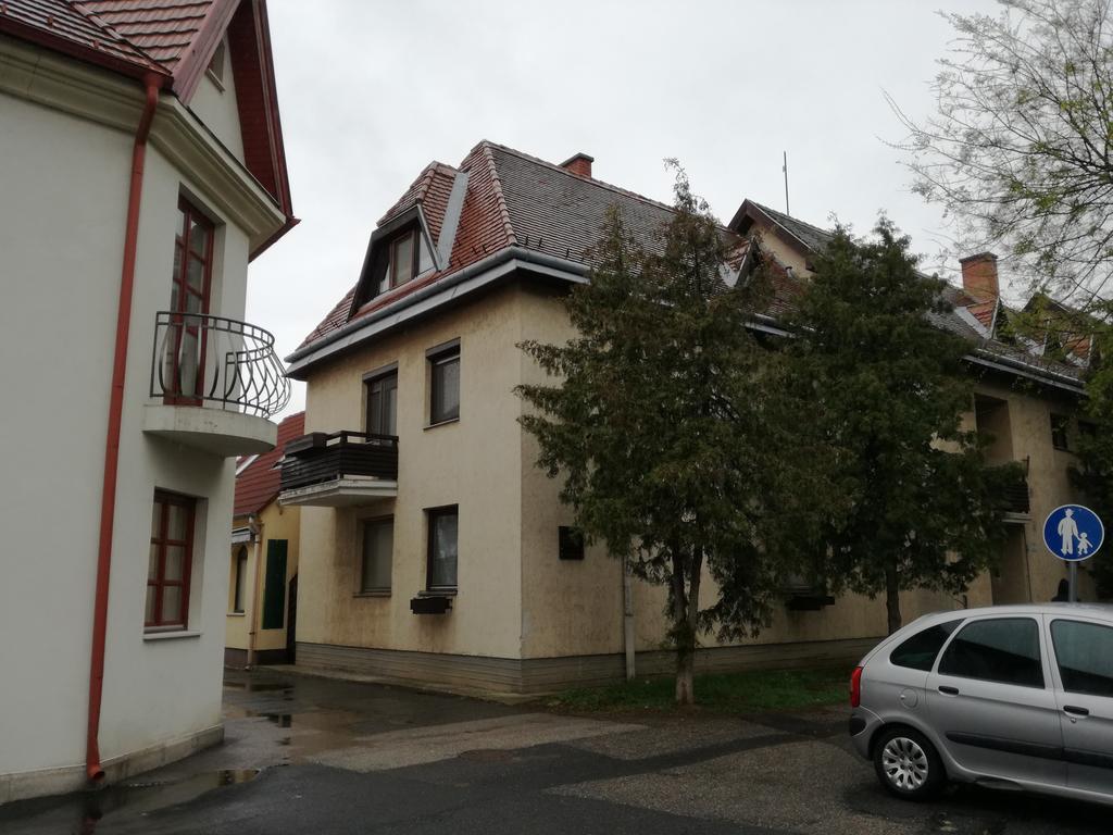Belvarosi Apartment *